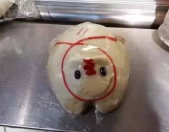 图案|幼儿园里的包子遭孩子们嫌弃，老师只用一招，第二天一个包子不剩