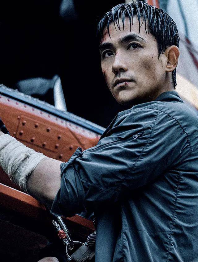 消息资讯|《峰爆》中国式救援,家可以重建,人必须活着