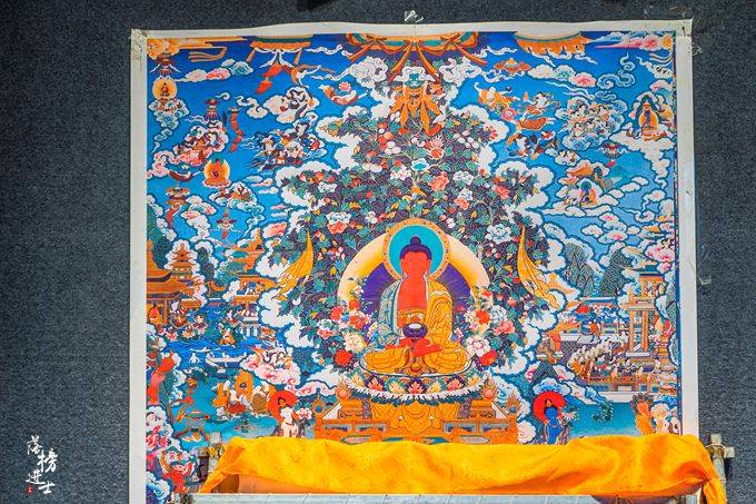 艺术|甘南拉卜楞唐卡，藏文化独特的艺术形式，为何保留百年依旧鲜艳？