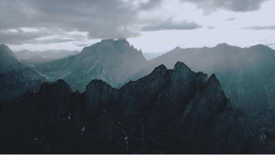 庄园|致敬艺术经典 美贺庄园限量版干红童话上市