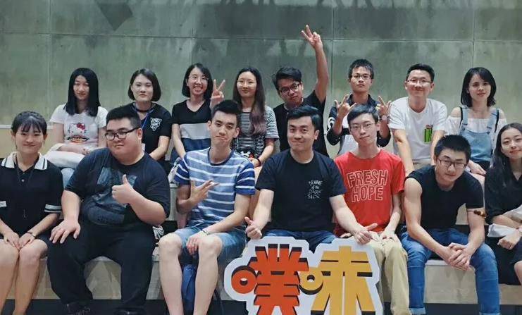 王勉|这个男人越“阴阳怪气”，网友就越喜欢