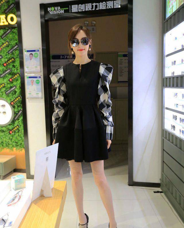 Dice|女明星的礼服不实穿?看看唐嫣、袁姗姗的这些同款,时髦又接地气