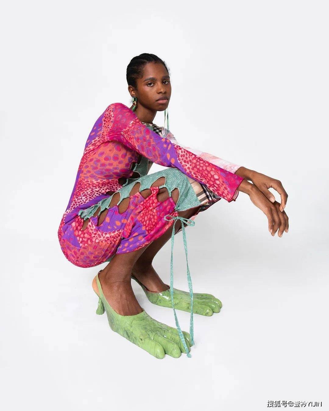 设计|新锐设计师|靠怪兽五指鞋出圈的服装设计师宝藏品牌