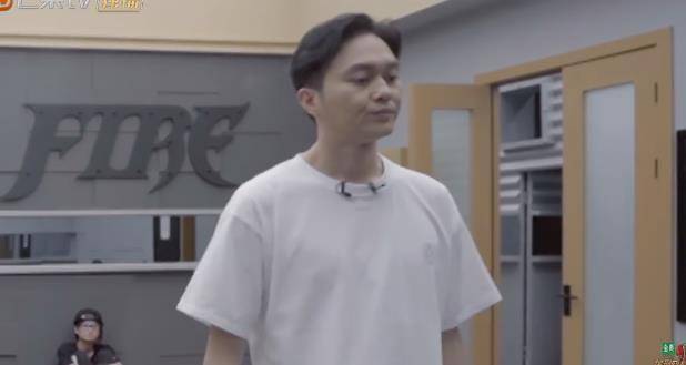 rap|张智霖跳舞太会扭，袁咏仪自嘲：以前没有体会过这快乐