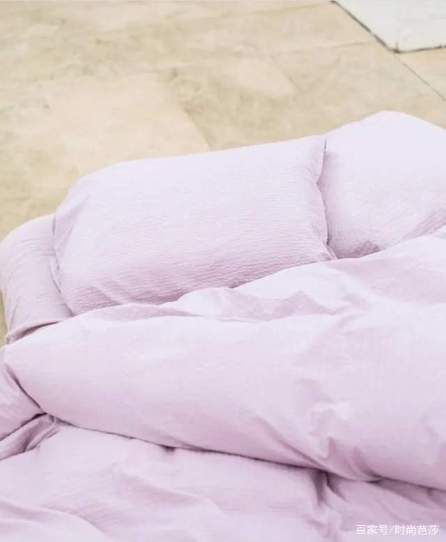棉被怎么挑选面料 3828cfce39bc48c88d7aac4fc1b8e34d.jpeg
