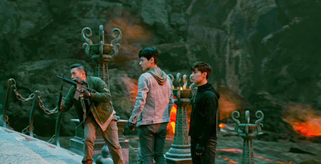 黑瞎子|《盗墓笔记》又出新作了，三叔亲自编剧？黑花组合成了新主人公