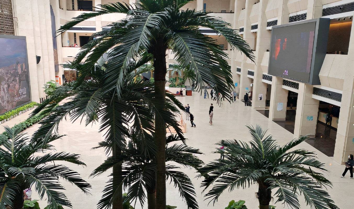 需要注意的是,去博物馆参观要提前网上预约哟,凭预约二维码进馆参观.