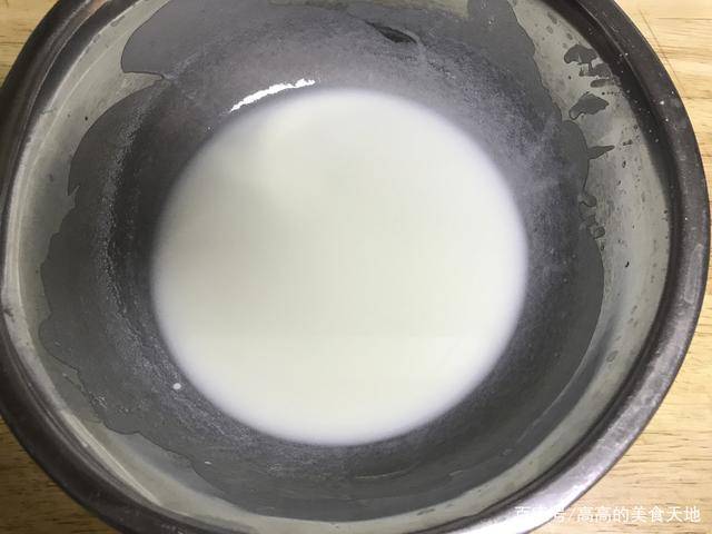 温度|详细教你戚风蛋糕做法，学会这些技巧，不缩不裂随便捏，一次成功
