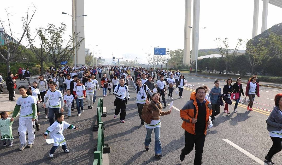 饮食|误以为皮肤过敏,却查出肝硬化,提醒:皮肤1处异常多是肝脏病变