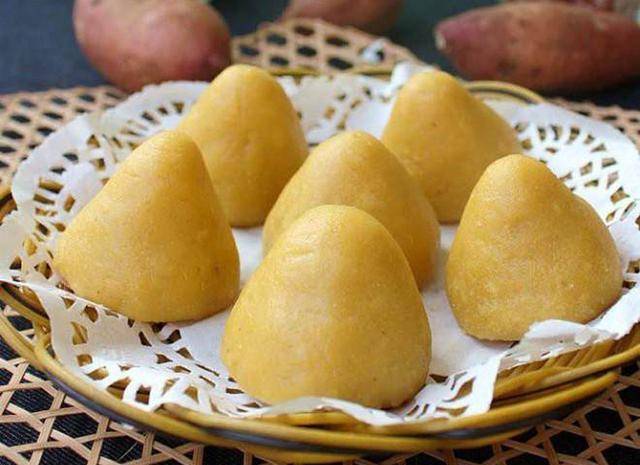 怎么做红薯面窝窝头好吃 d683a5ad0ccd42738319826995cbaddb.jpeg