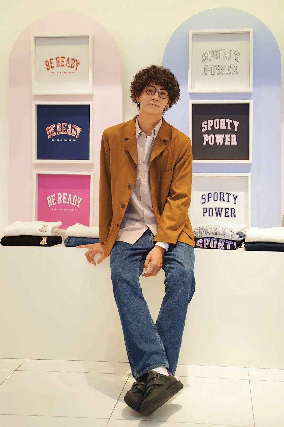 消息资讯|每次上架秒断货！优衣库「秋季必抢」超前剧透！都在传这几件是新爆款！