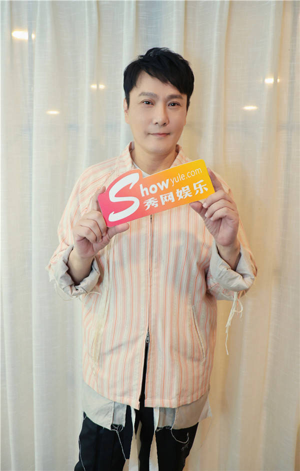 张信哲新专辑就懂了独家专访用音乐探寻这世界