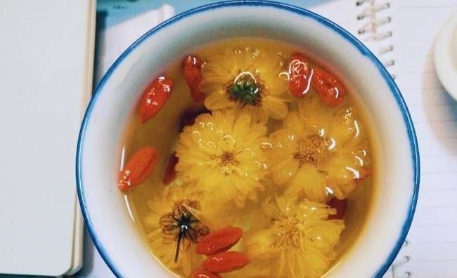 人体|3种早餐堪称“烂肝王”,吃得越多,肝功能越“弱”,趁早管住嘴