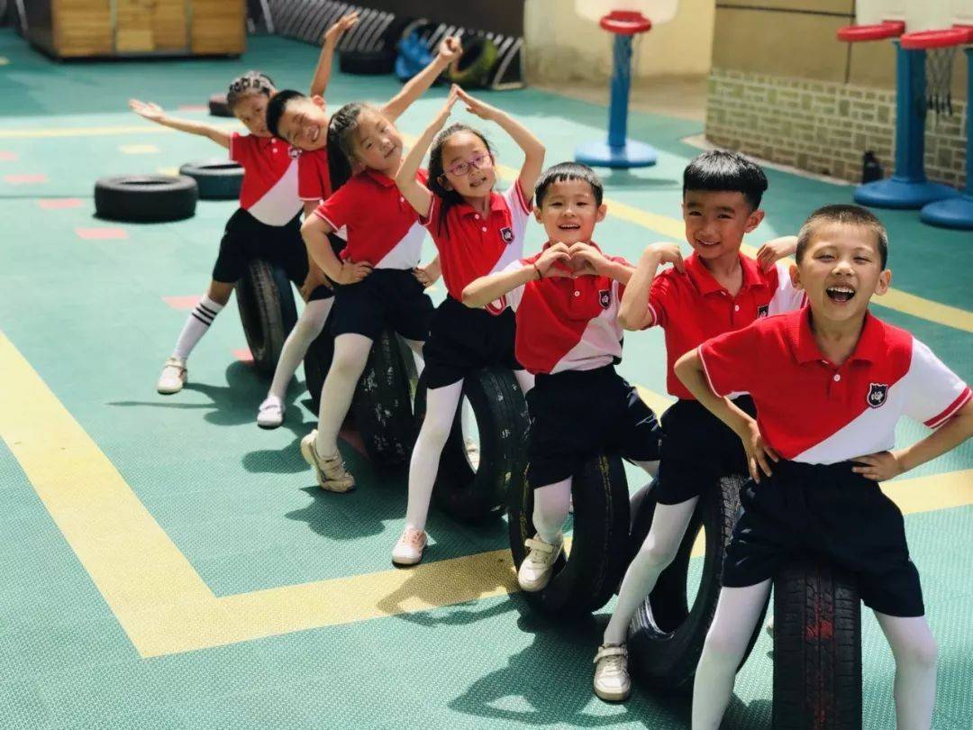 进行|多地幼儿园招生遇冷，家长排队抢名额成过去式，民办学校也不香了