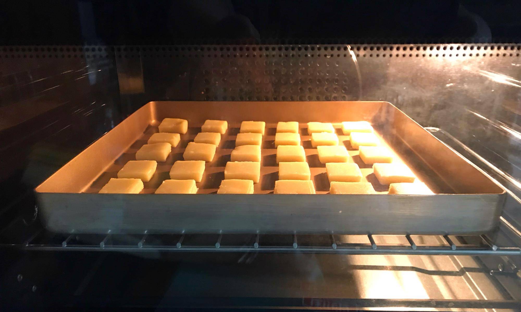 做法|开学了,给孩子做解馋小零食,香甜酥脆一口一个,做法简单又好吃