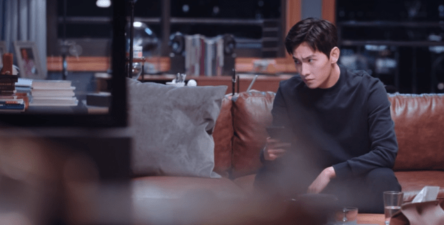 演技|一夜回油？打回原形的杨洋，新剧满脸写着“不会演戏”？