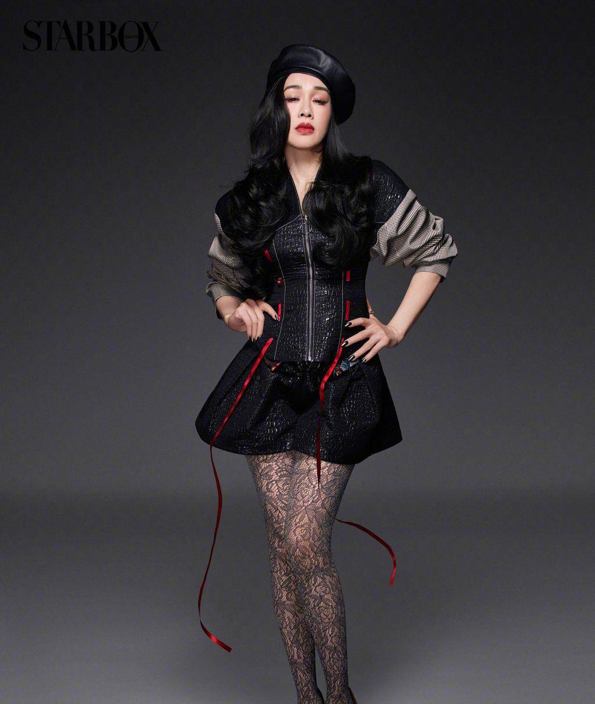 御姐|钟丽缇能多有魅力？看看穿上黑丝的“她”就知道了，妩媚且撩人