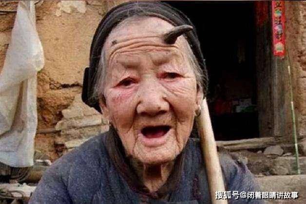 人怎么才能长出龙角 118c24ac0af342ba92d2e29702722610.jpeg