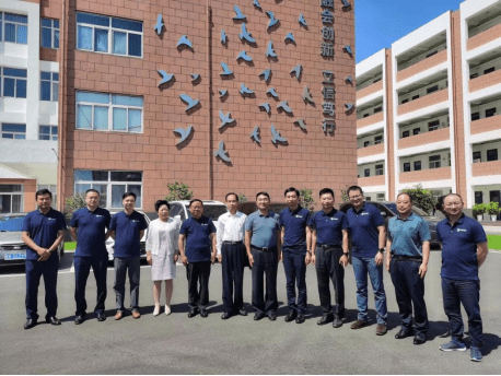 每个人都了不起东联和信中学20212022学年开学典礼暨教师节表彰大会