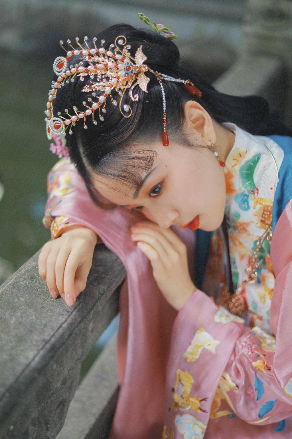 设计|汉服小仙女：任是无情也动人