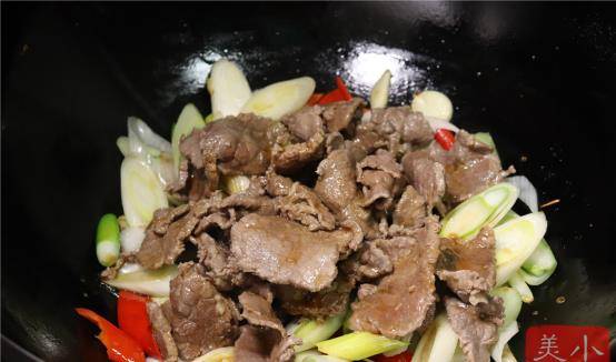 怎么把肉煮得嫩而不柴 8584f721d0034740bcc590a910ccb877.jpeg