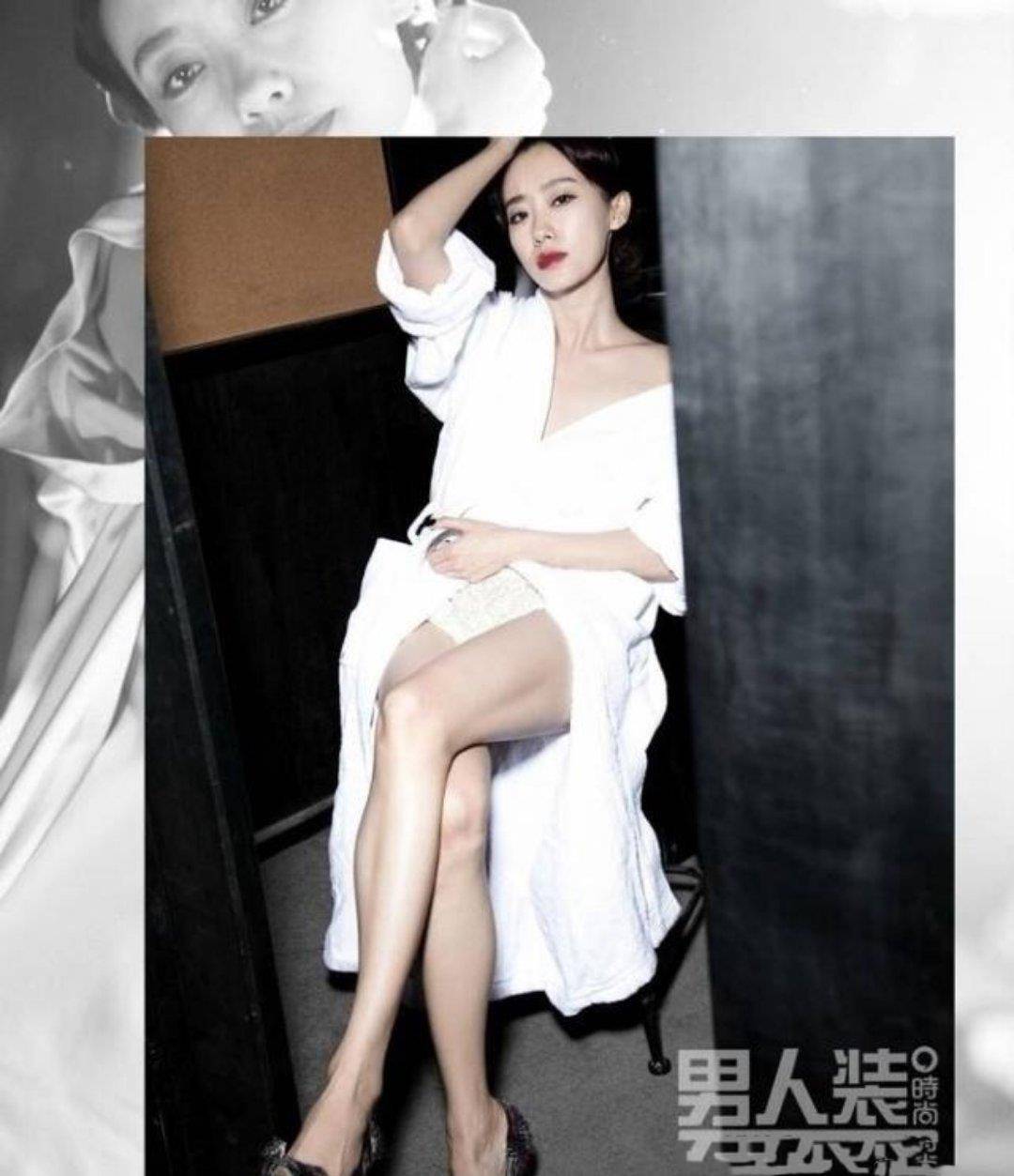 冯巩|首位妈系女艺人！粉丝喊妈被张小斐答应，男人装写真纯欲又魅惑