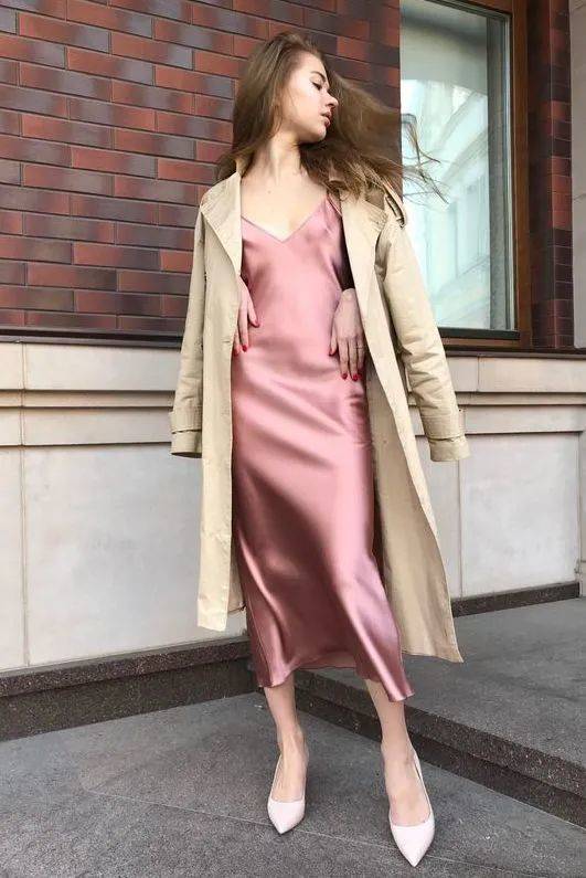 风衣|秋季穿搭没头绪？这样穿轻松美出时尚感！