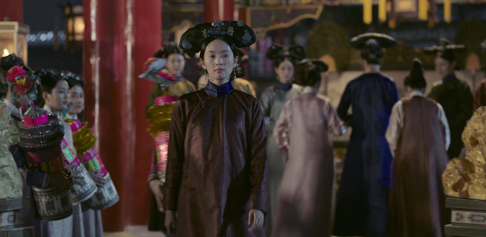 时期|如懿传｜高晞月在贵妃时期的前二十种造型，既高调又华丽