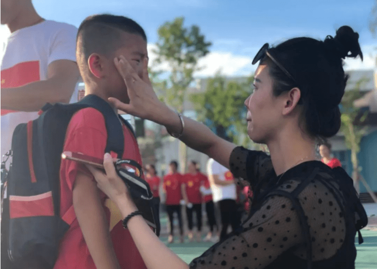 家长|多所幼儿园招生遇冷，即使降价也“一孩难求”，开放二胎未见效？