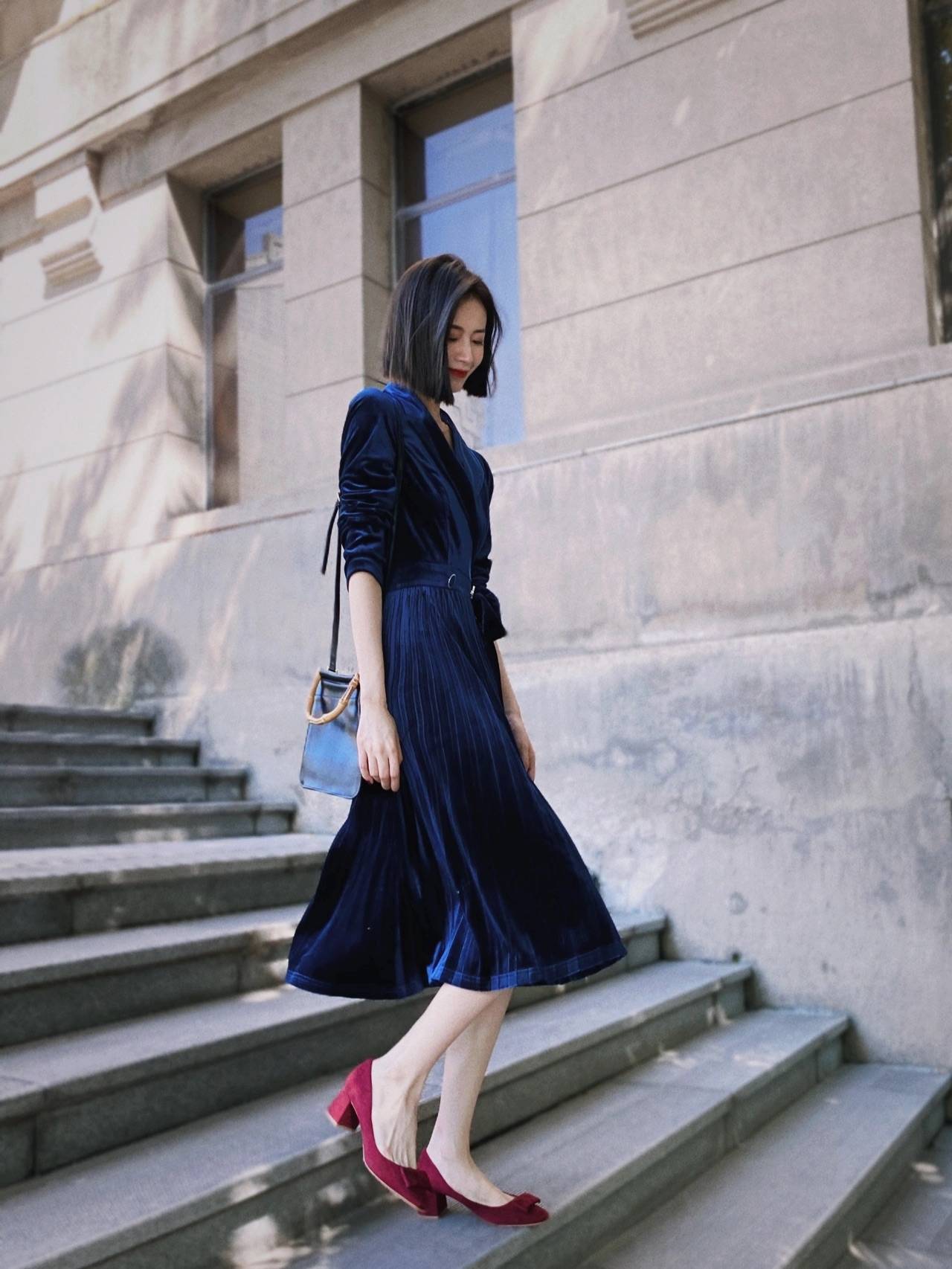 光泽感|职场穿搭丨37岁如果不再年轻,那就一直优雅吧