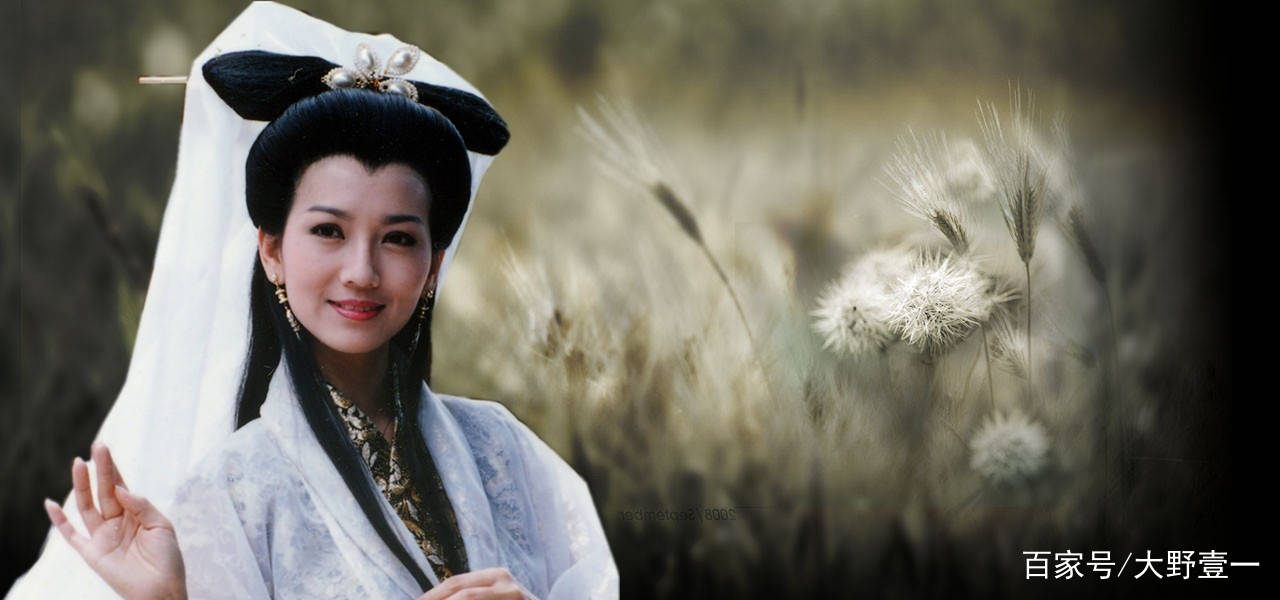 鹅蛋脸|星星眼，鹅蛋脸，古装美女我只服这7位，看她们是如何惊艳四座的