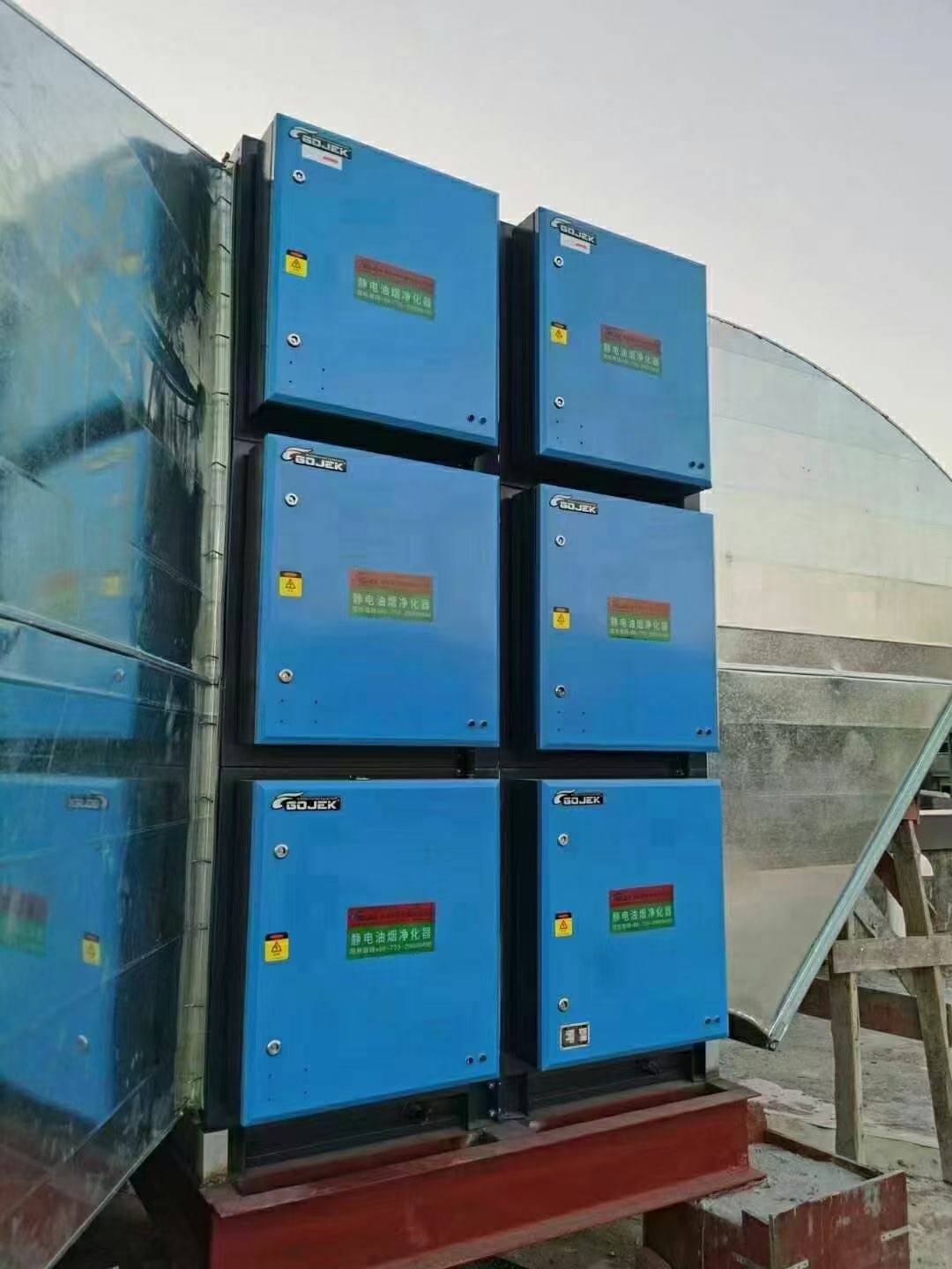 低空直排油烟净化器为餐饮业保驾护航