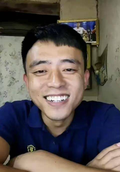 永久|铁山靠等多位千万粉丝网红被封原因让人不齿,网友拍手称快