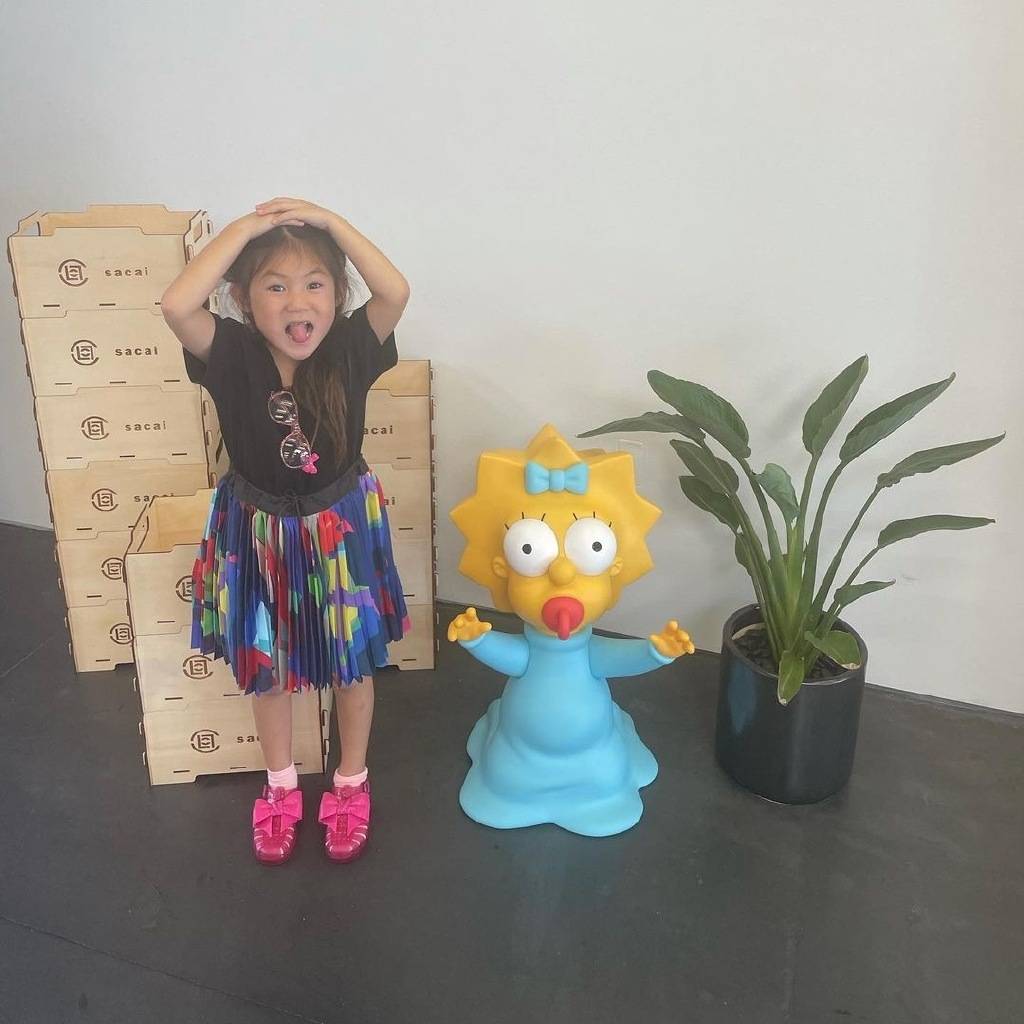 Alaia|陈冠希分享全家福，祖孙三代温馨同框，Alaia被烈日晒出表情包