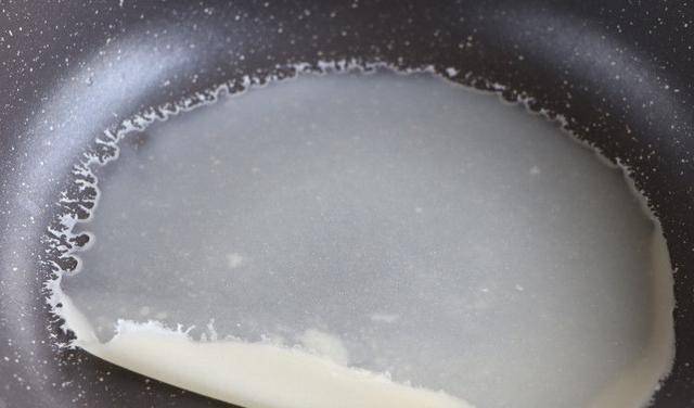 营养|营养好早餐，教你自制鸡蛋薄饼，成本低出锅快