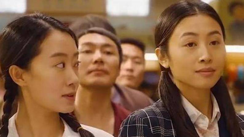 喜剧|她是张小斐的死对头，拥有高颜值大长腿，还是一位时尚咖