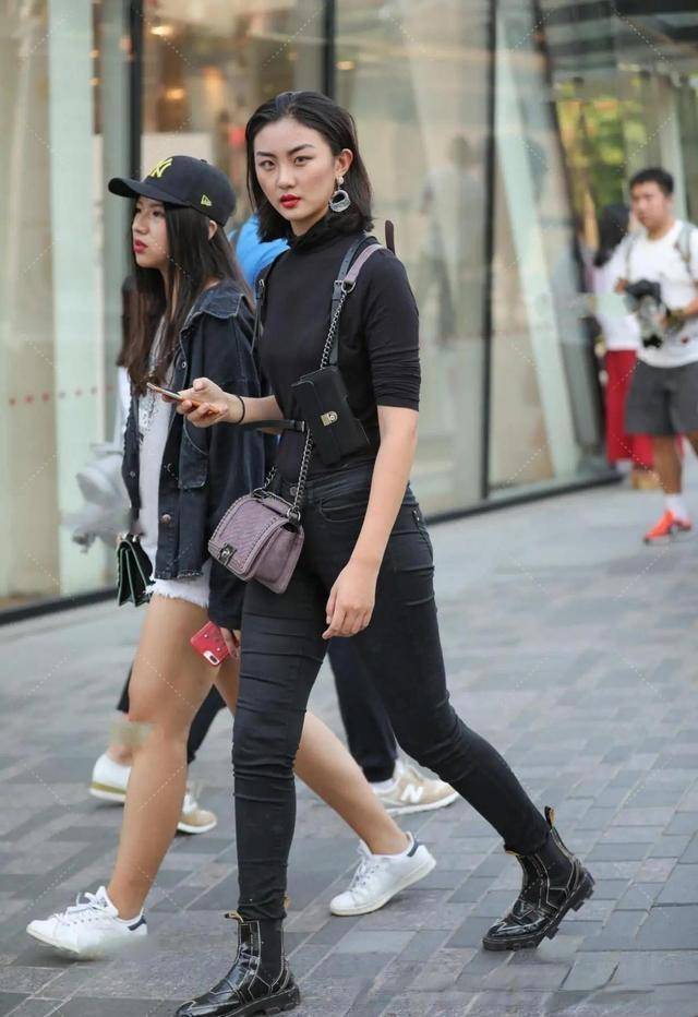 整体|精致时尚的瑜伽裤穿出青春气质，勾勒出曼妙身材，青春靓丽