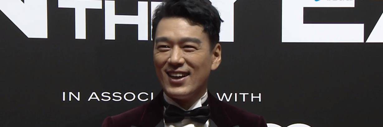 男星|GQ盛典男星比帅：李易峰蔡徐坤抗住魔鬼打光，杨洋出场牌面大