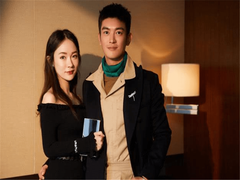 一家人|杜江和霍思燕有二胎了？一家人组团度假，一家三口变一家四口