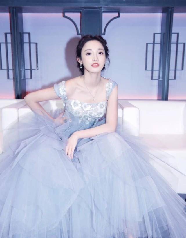 女神|《东宫》之后彭小苒有新剧要播,颜值依旧很高,男主还是超帅的他