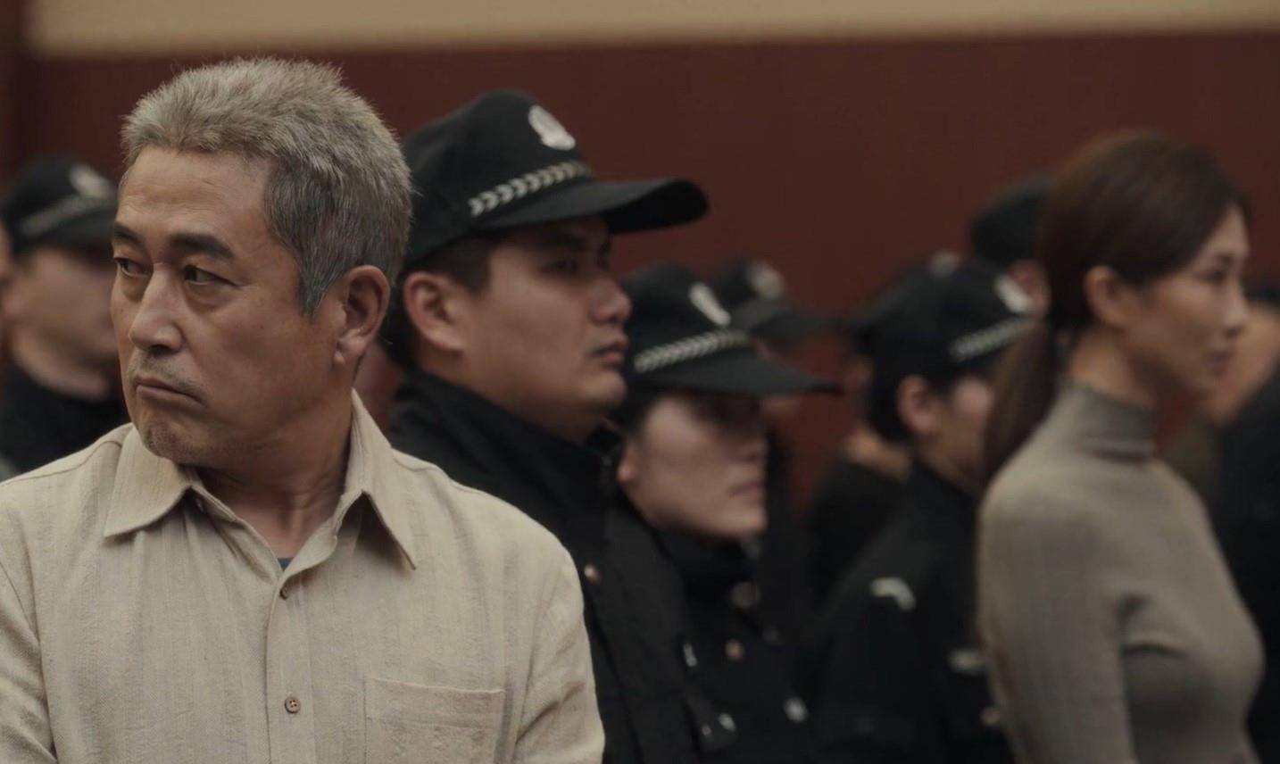 陈建波|《扫黑风暴》大结局，裴伟也在审判席，原来他也是一名黑警