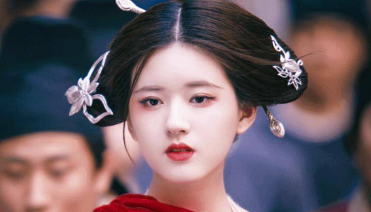 成功|华鼎奖最佳古装女演员：李沁遗憾落选，获奖者让人满意！