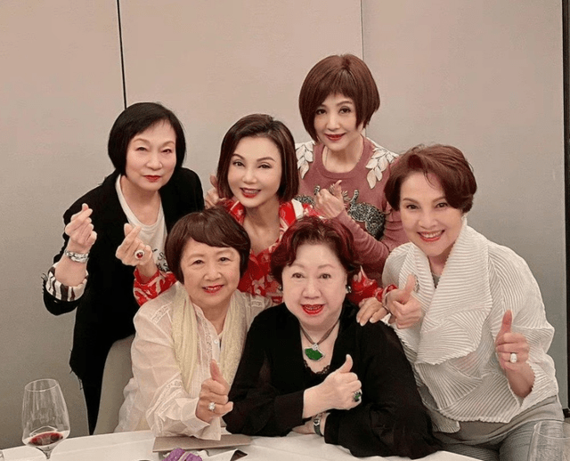 48d2f1c1cb4245ef83b1a196aebbac35.png
