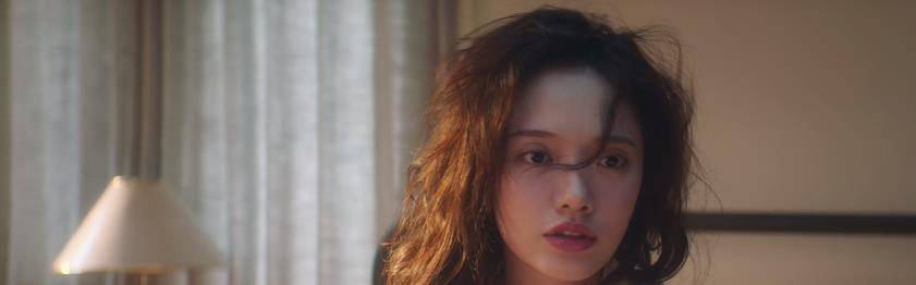 情节|《美人鱼》上映就翻车！一星二星满屏飘，克拉拉身材成最大看点？