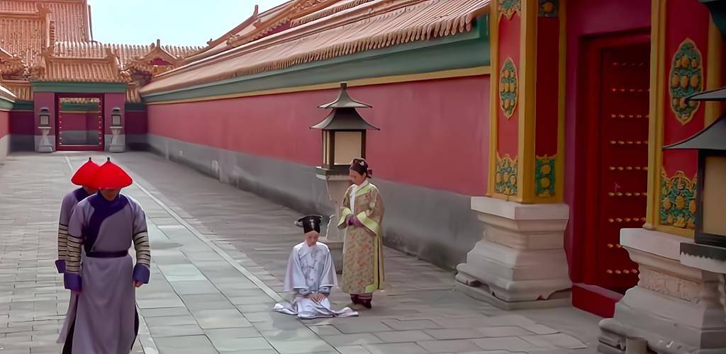 因为|《甄嬛传》：齐妃、富察贵人令人掌嘴甄嬛，但其实原作并非这么写