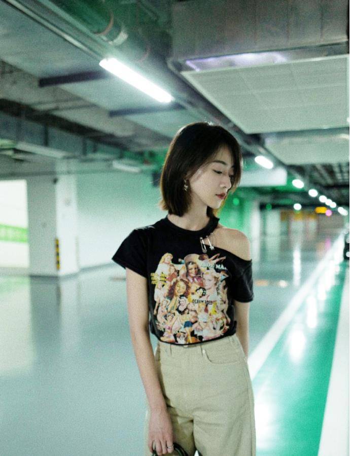 视觉|脱去古装的吴谨言,终于学会如何在穿搭上扬长避短