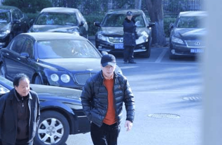 点击进入看图评论