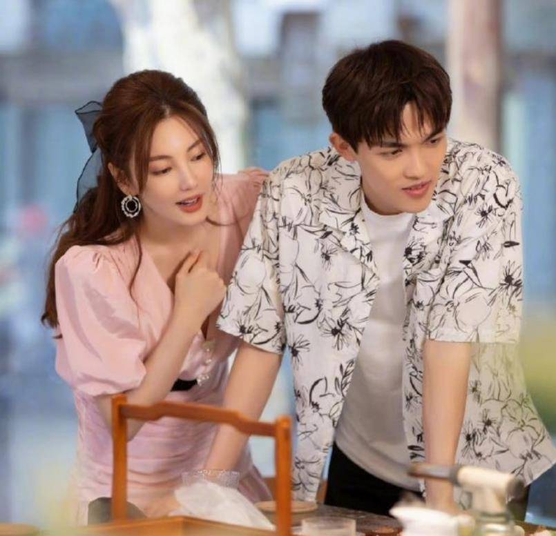 节目组|张雨绮李柄熹录制中途关麦，不接电话，导演气道：计划全被打乱