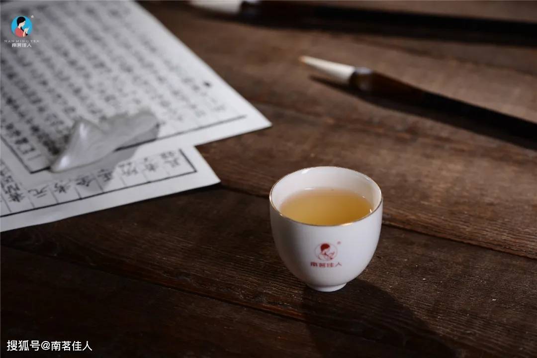 消费者|“我99块就能买到名山头，干嘛要花几千？”