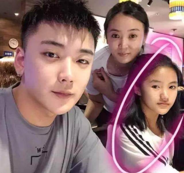 生活|《变形记》李勒优近照曝光，被宠成小公主，她的脸却“不给力”